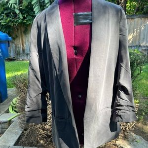 100% silk blazer with scrunched sleeves